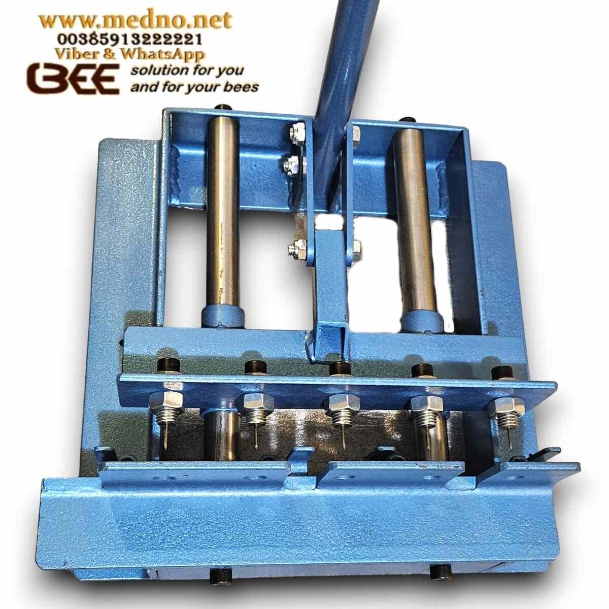 Bušač i utiskivač nitni / zakovica sa čeličnim fiksnim iglama za 4 - 5 rupa za LR,DB,Farrar,AŽ okvire