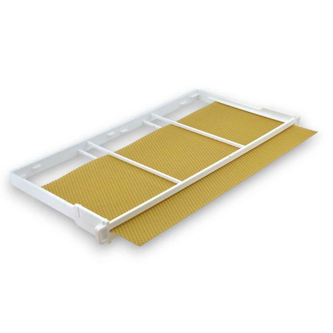 Lr okvir PVC za satnu osnovu od voska ili PVC osnovu